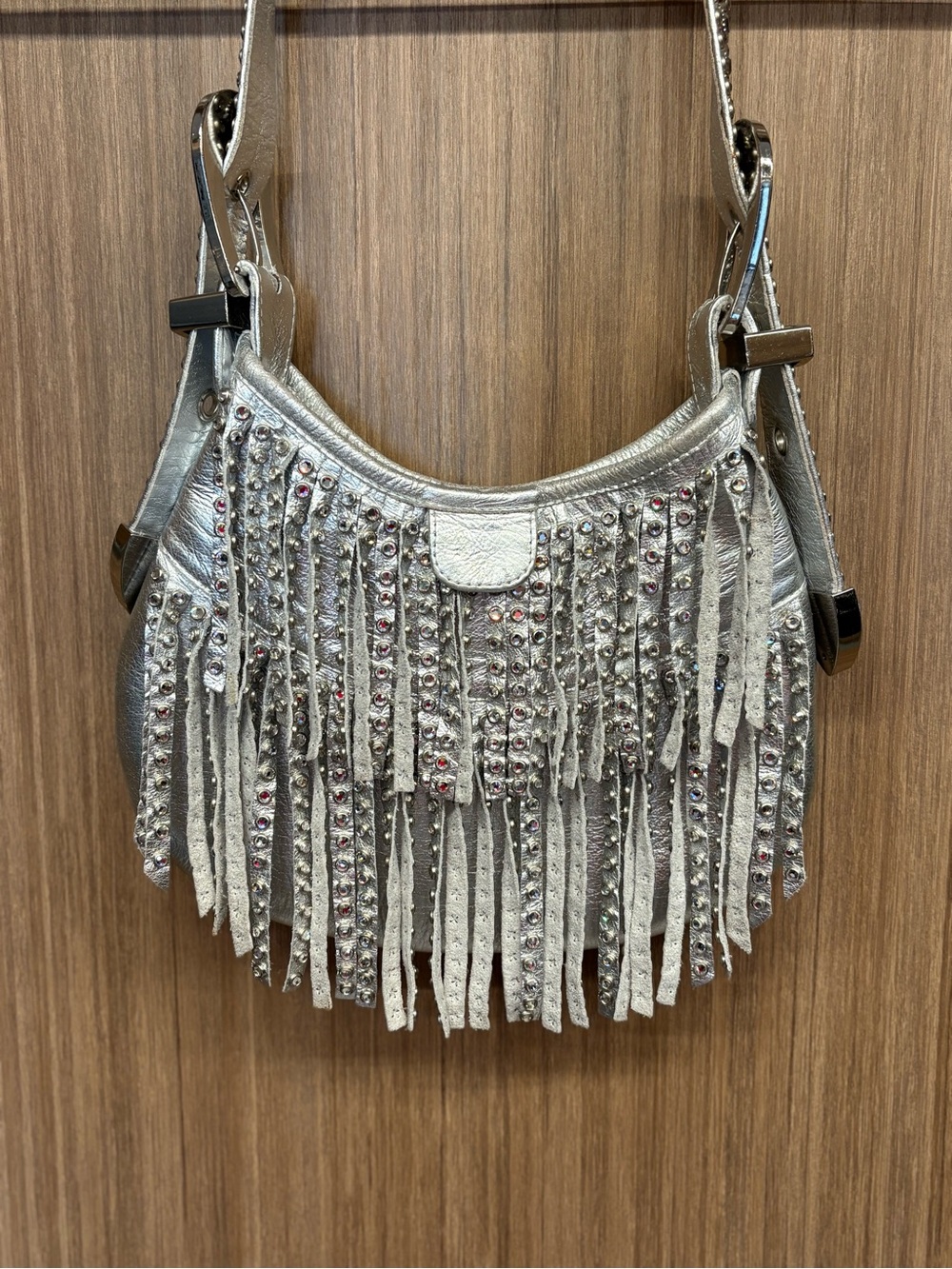 Kippy’s Rare & Unique Embellished Swarovski Crystals Silver Leather Shoulder Bag - Picture 2 of 15